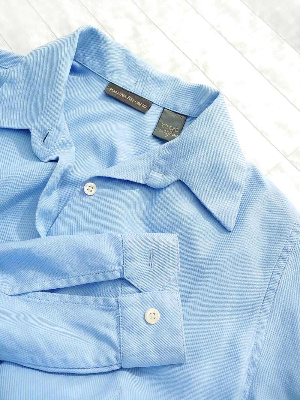 Banana-Republic-Blusa-Camisa-lisa-clasico-tendencia-2020-02_