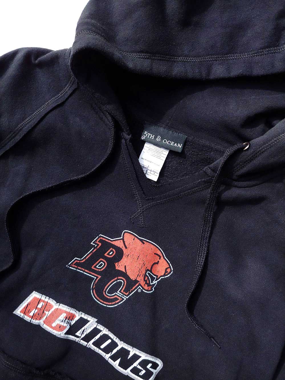 5th-&Ocean-BC-Lions-Canadian-Football-Poleron-con-gorro-futbol-03_