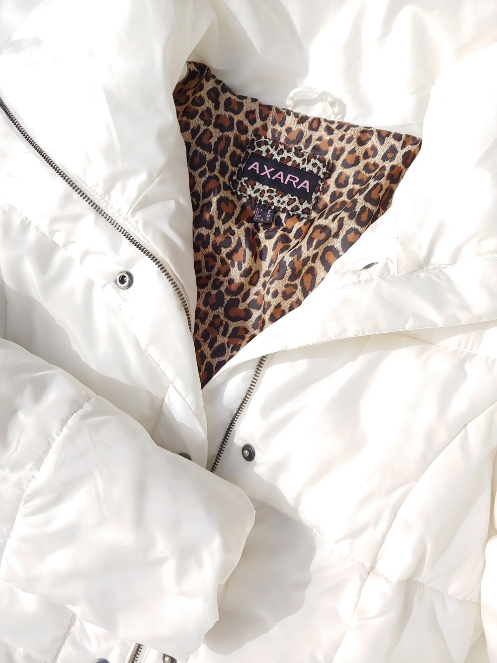 Axara-Chaqueta-Aislamiento-Forro-Leopardo-Fashion-cuello-alto-mujer-02_