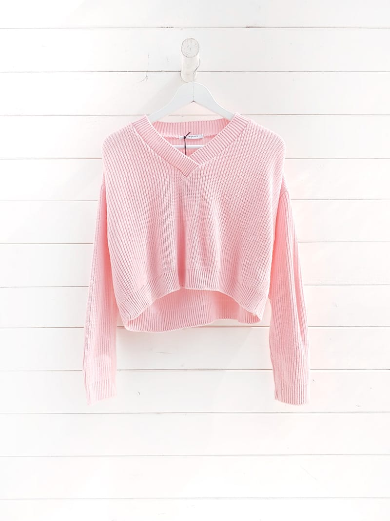 Glamorous-poleron-crop-curto-tejido-rosado-cozy-04
