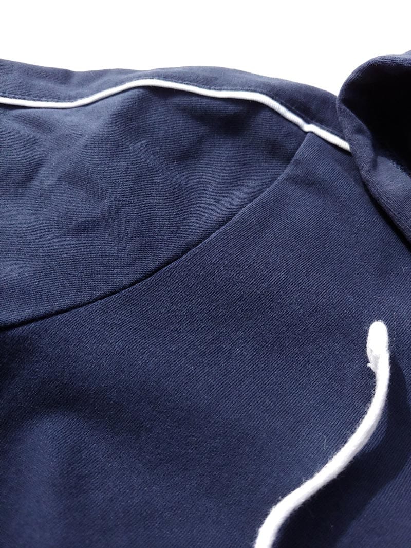 Joe-Fresh-Style-Frais-Poleron-mangas-curtas-con-gorro-color-contrast-04_