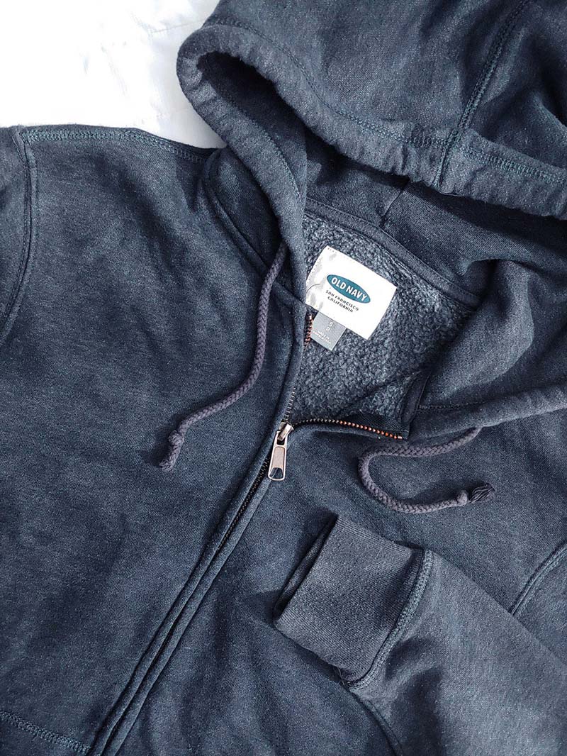 Old-Navy-Poleron-con-cierre-azul-marino-liso-05_