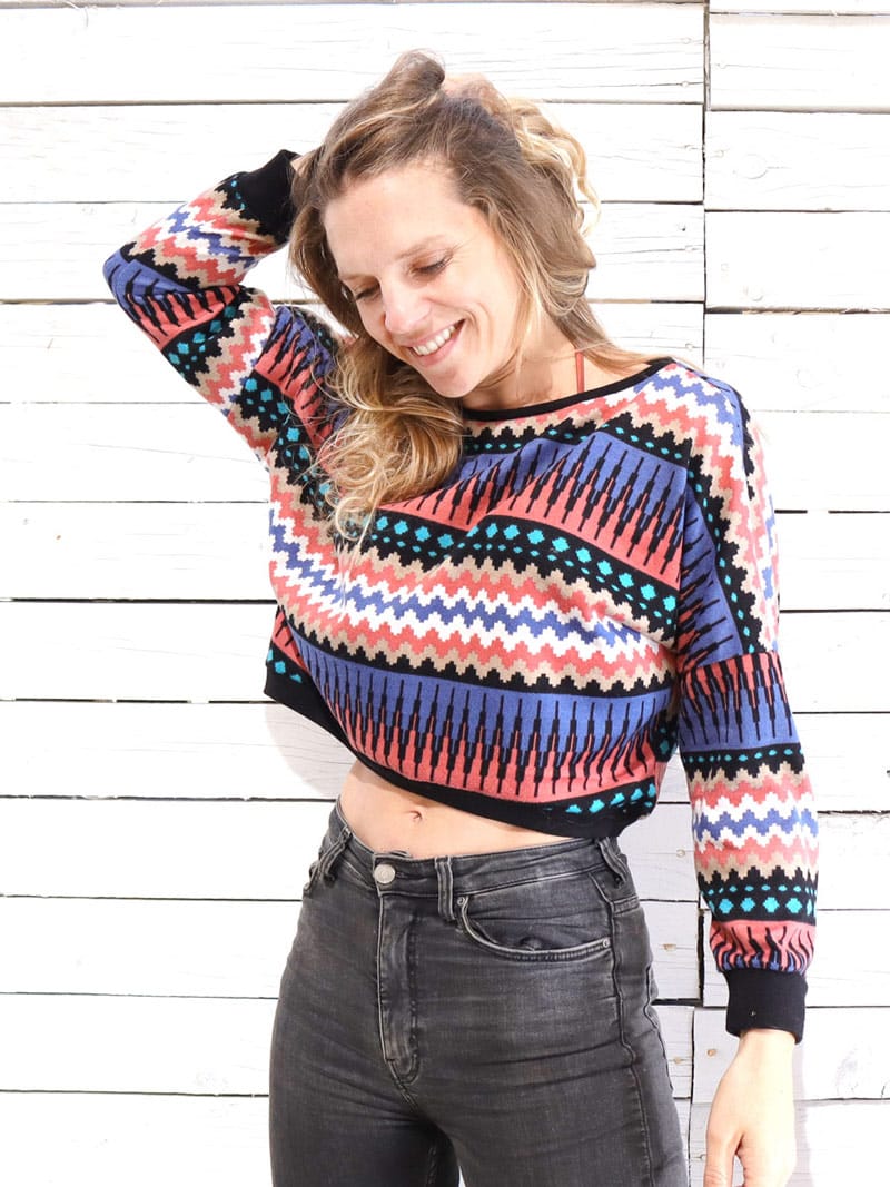 Poleron-Crop-Aztec-estampado-curto-colorido-03