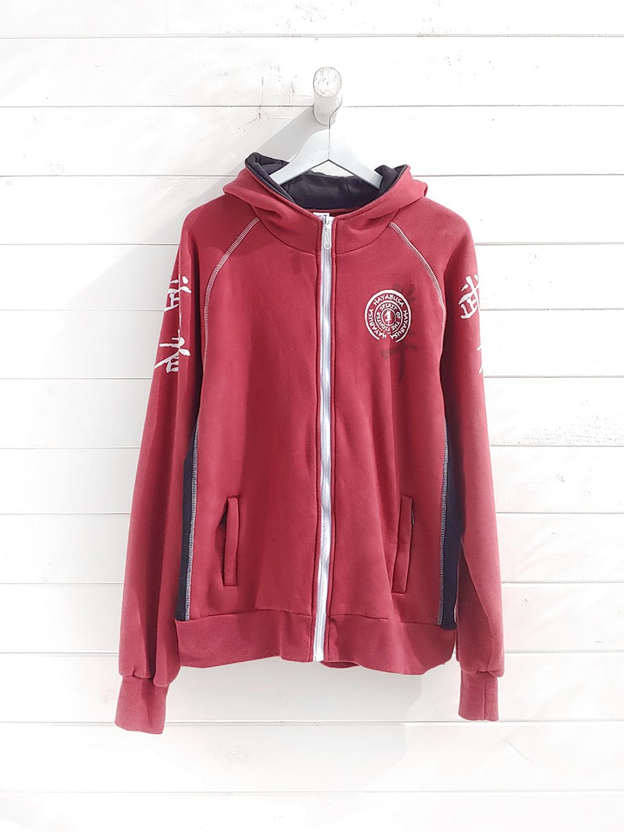 Poleron-con-Gorro-Estampado-Hayabusa-asiatico-Artes-Marciales-01_