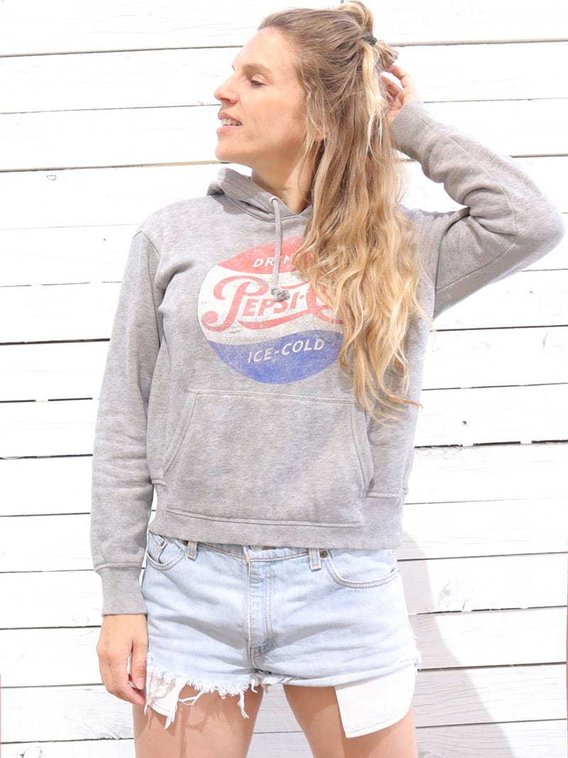 Poleron-con-Gorro-H&M-LOGG-Vintage-estampa-Coca-Cola-01