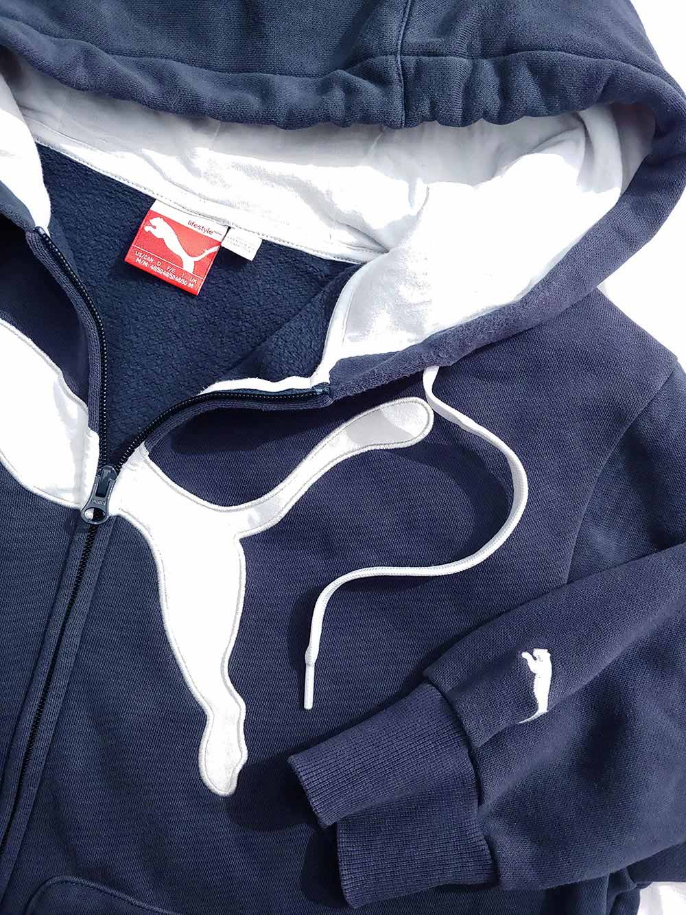 Puma.Front-Logo-Frente-Poleron-con-gorro-cierre-03_