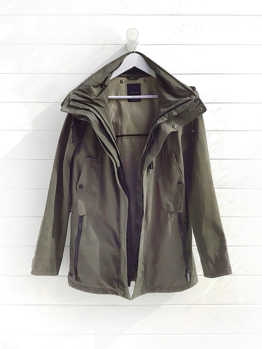 Zara-Man-Hombre-Chaqueta-de-lluvia-impermeable-parka-08_