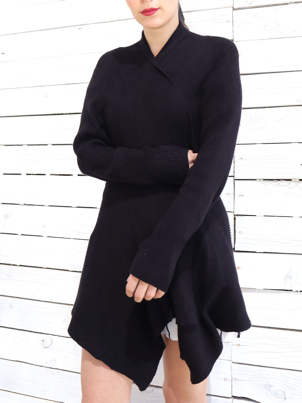 Cleo-Tapado-Negro-Super-elegante-suave-chic-urbano_02