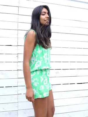<strong>Vero Moda</strong> Easy Playsuit Bay<br> <strong>Muj S</strong>