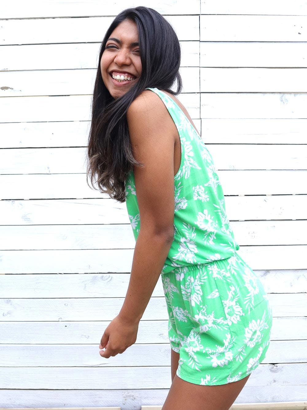 Vero-Moda-ENterito-Veraniego_verde-Estampado-tropical_03