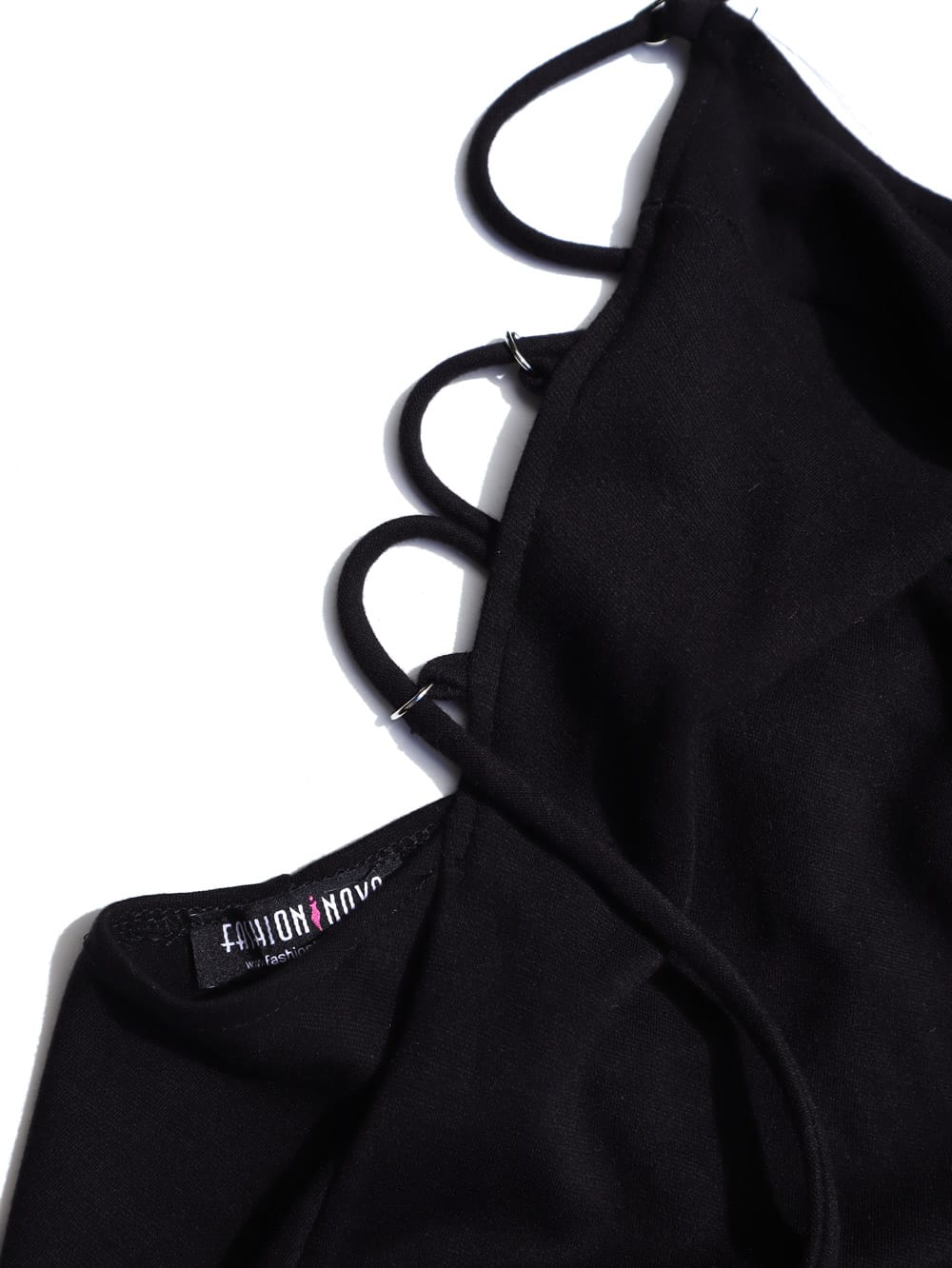 Fashion-Nova-Enterito-estilo-athletics-mallas-espalda-strappy_04