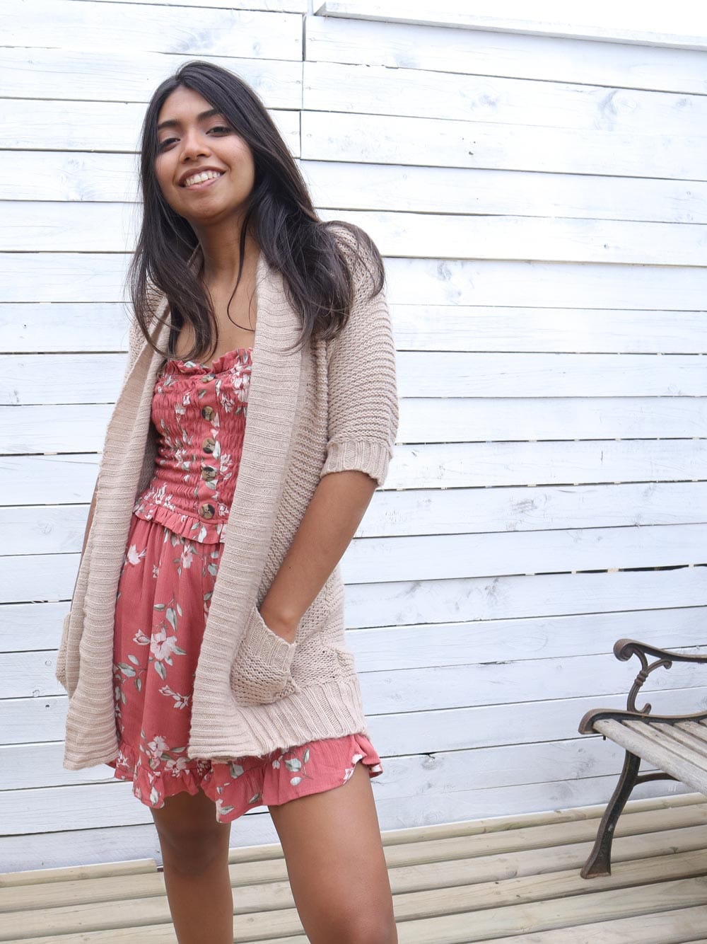 Seduction-cardigan-tejido-de-punto-con-cuello-chal-beige_03