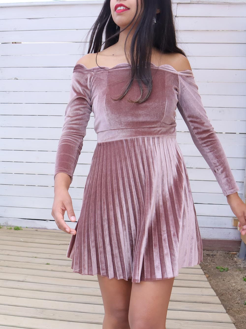 Vestido-nuevo-asos-terciopelo-escote-bardot_01